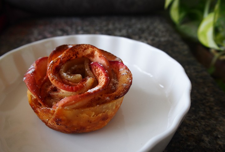 Rose Apple Pastry, it's a must try!